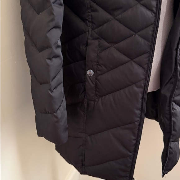 Kenneth Cole Reaction Black Hooded Puffer Jacket - Picture 6 of 15